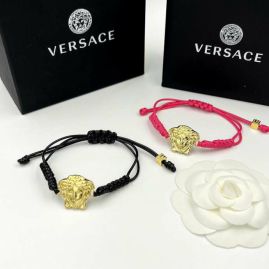 Picture of Versace Bracelet _SKUVersacebracelet09291516715